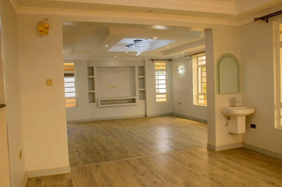 Modern 4 bedroom House and Land for sale, Kamakis,Nairobi