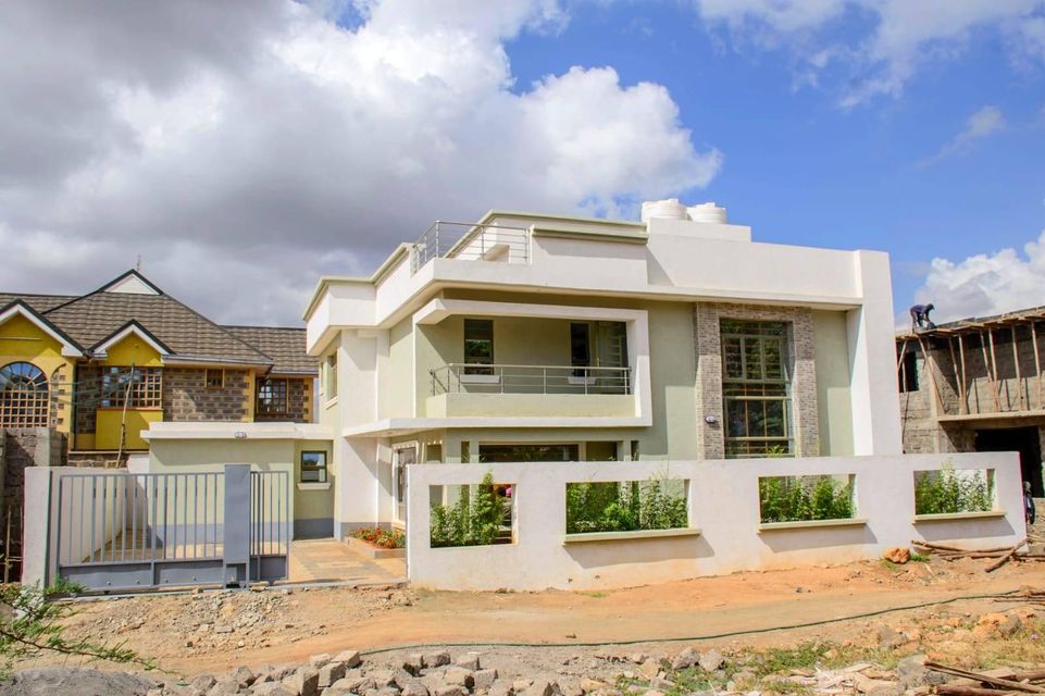 Modern 4 bedroom House and Land for sale, Kamakis,Nairobi