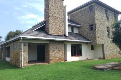 "Luxurious 5-Bedroom Villa for Rent in Karen.